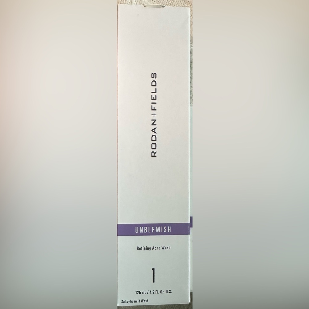 Rodan and Fields unblemish acne wash